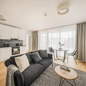 https://urbm-rise.vienna-besthotels.com